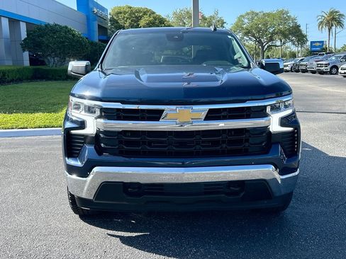 Used 2023 Chevrolet Silverado 1500 LT image 2