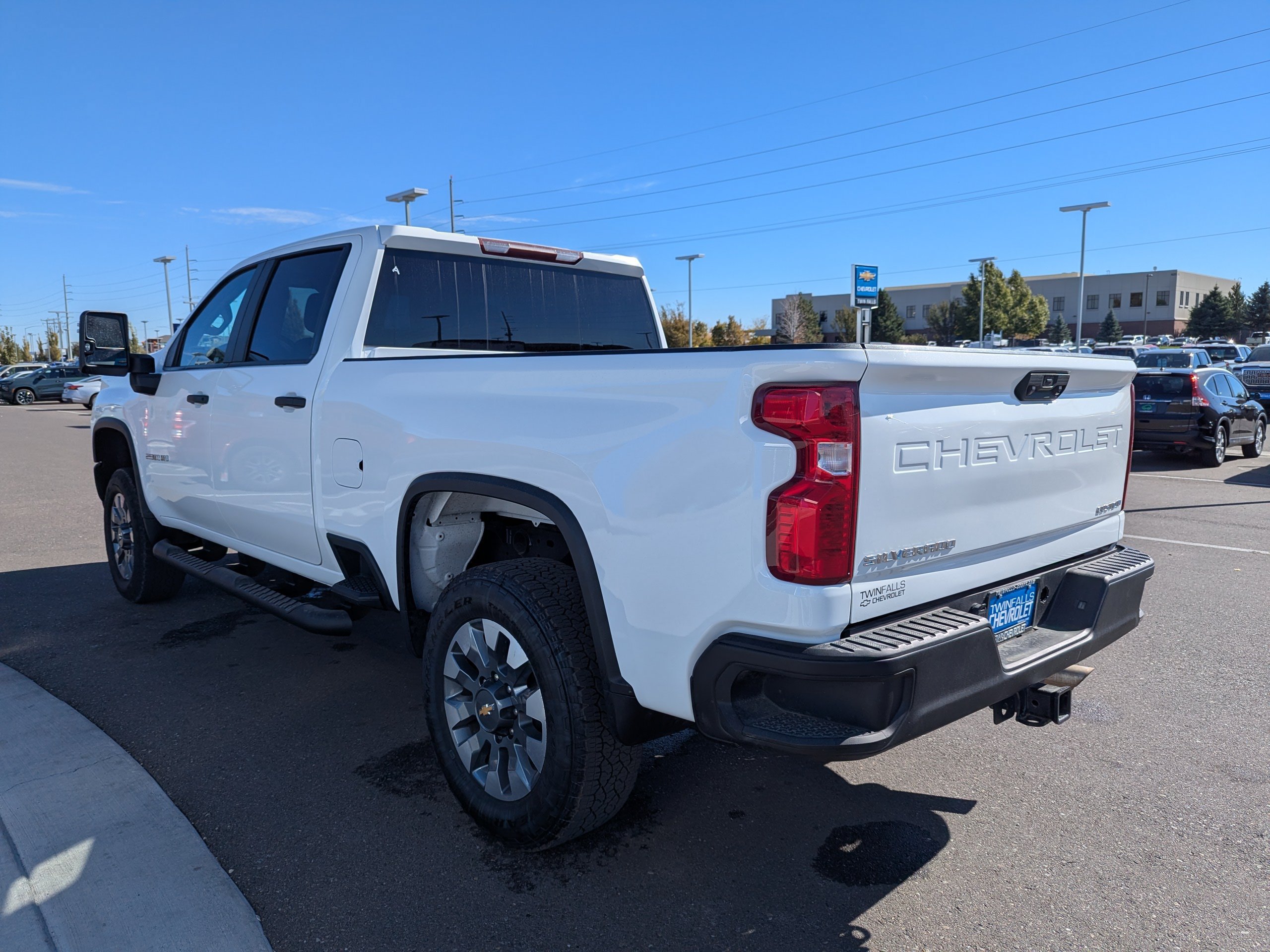 Certified 2023 Chevrolet Silverado 2500 Custom w/ Custom Convenience Package AWD/4WD image 30