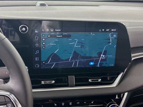 New 2026 Chevrolet Equinox LT image 13