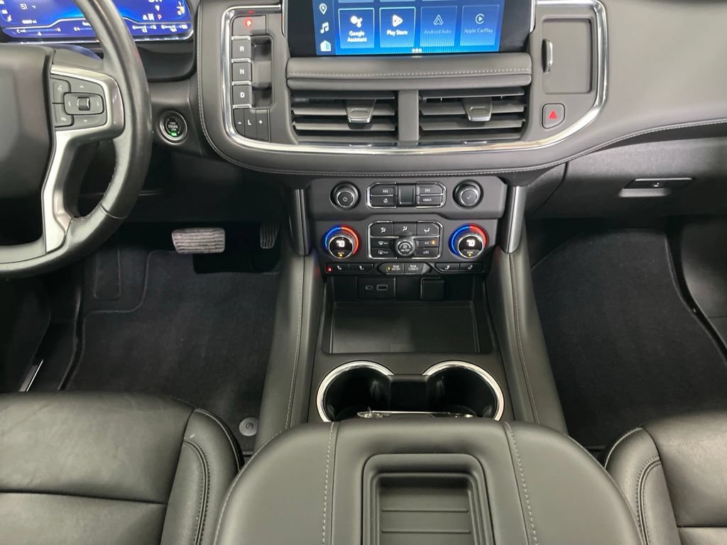 Used 2022 Chevrolet Tahoe Z71 w/ Luxury Package AWD/4WD image 10