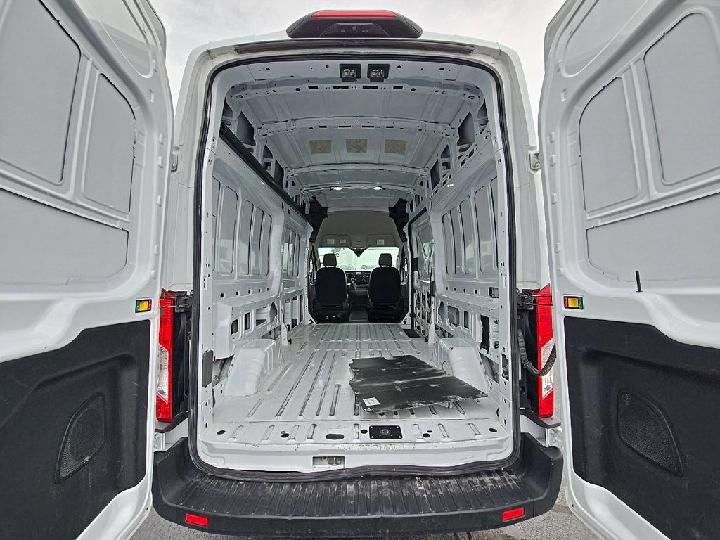 Used 2023 Ford Transit 250 148 High Roof RWD image 46