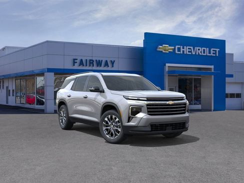 New 2026 Chevrolet Traverse LT image 1