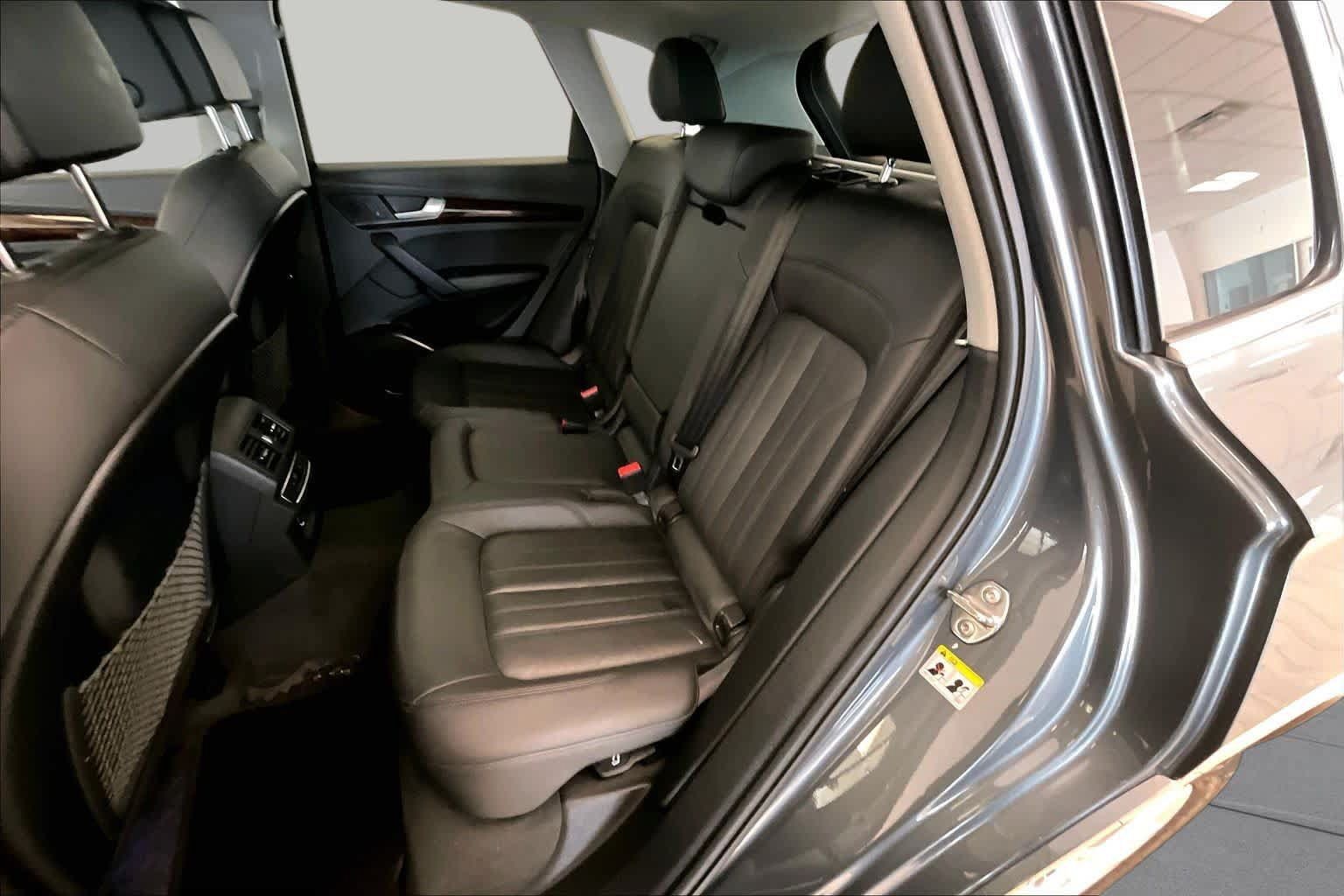 Used 2020 Audi Q5 2.0T Premium AWD/4WD image 19