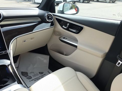 Certified 2026 Mercedes-Benz GLC 300 image 26