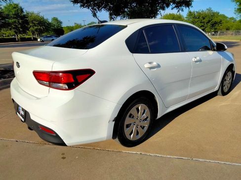 Used 2020 Kia Rio LX image 5