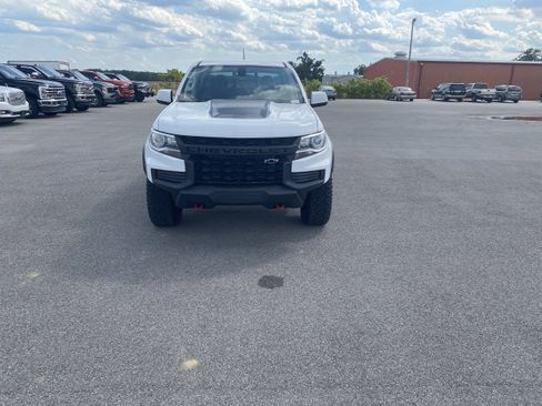Used 2021 Chevrolet Colorado ZR2 image 2