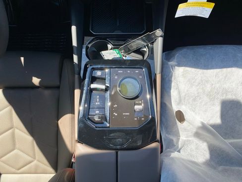 New 2026 BMW 530i xDrive AWD/4WD image 10