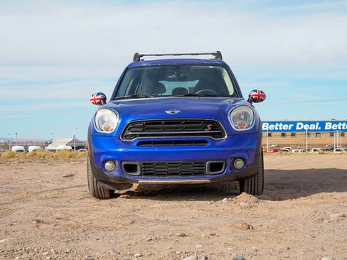 Used 2015 MINI Cooper Countryman S image 2