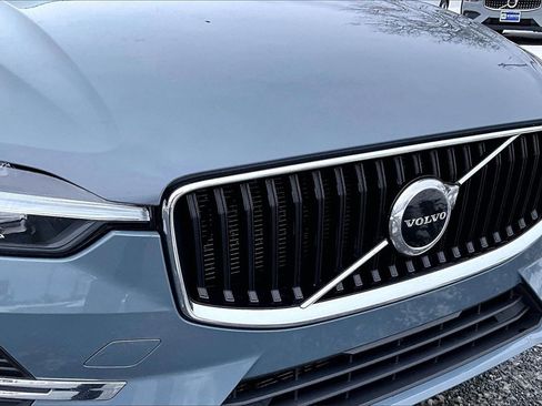 Certified 2023 Volvo XC60 B5 Core w/ Climate Package image 33