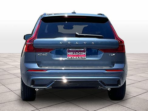 New 2026 Volvo XC60 T8 Plus w/ Climate Package AWD/4WD image 6
