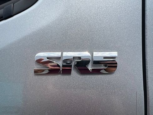 Used 2023 Toyota Tacoma SR5 RWD image 5