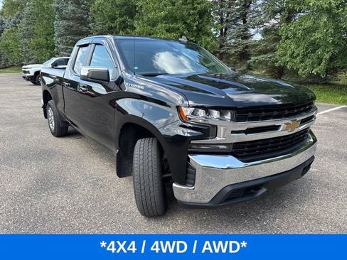 Used 2020 Chevrolet Silverado 1500 LT w/ All-Star Edition AWD/4WD image 2