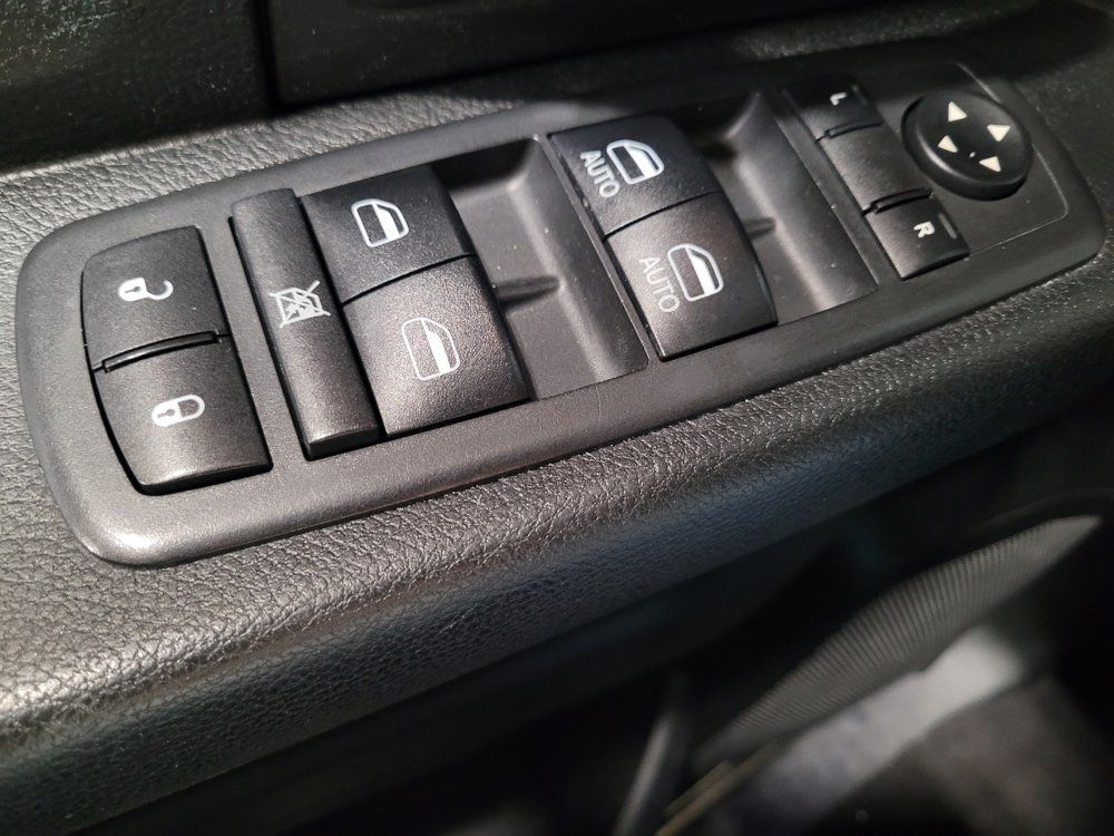Used 2018 RAM 1500 Express w/ Black Ram 1500 Express Group RWD image 27