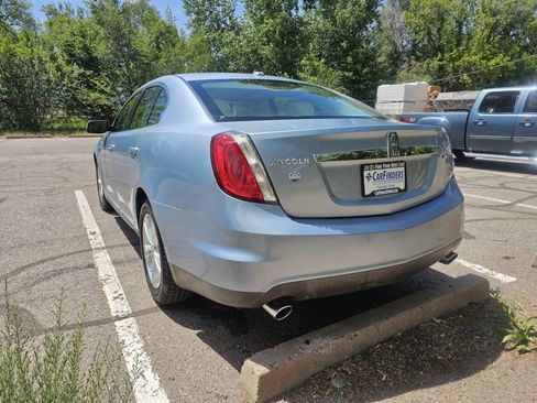 Used 2009 Lincoln MKS AWD image 3