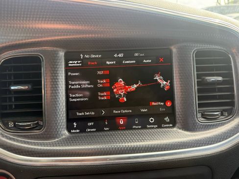 Used 2018 Dodge Charger SRT Hellcat image 7