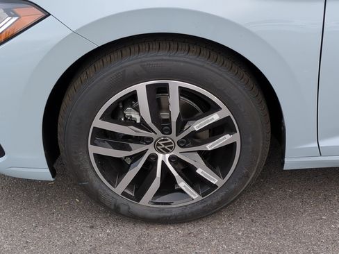 New 2026 Volkswagen Jetta SE image 18
