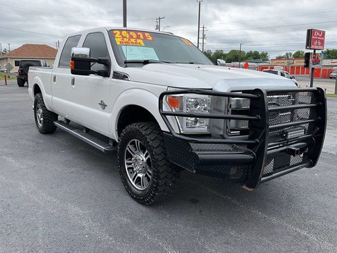 Used 2015 Ford F250 Platinum AWD/4WD image 8