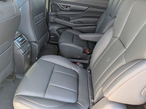 New 2026 Subaru Ascent Limited Bronze image 18