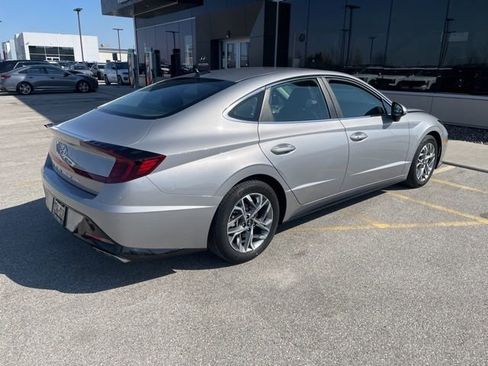 Used 2023 Hyundai Sonata SEL image 6