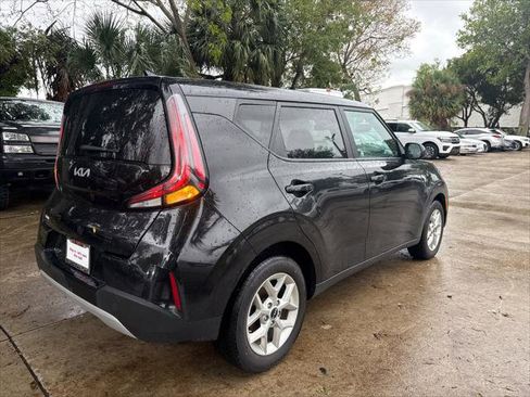 Used 2023 Kia Soul LX w/ Option Group 015 image 7