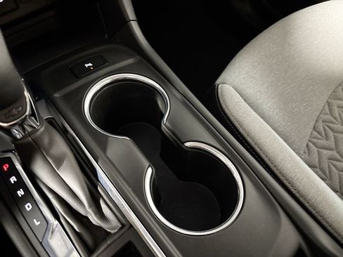 Used 2023 Chevrolet Equinox LT w/ Driver Convenience Package image 15