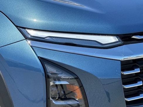 New 2026 Chevrolet Equinox LT w/ Convenience Package II FWD image 29