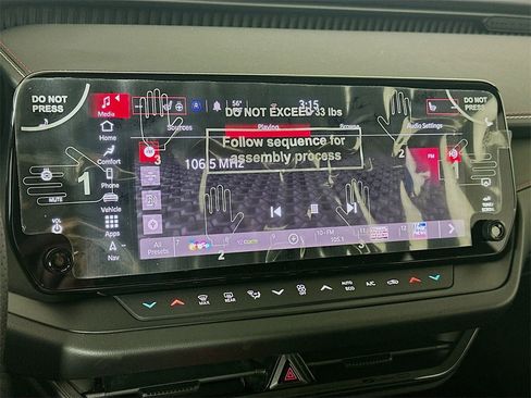 New 2025 Dodge Charger Daytona R/T w/ Quick Order Package 25M R/T image 13