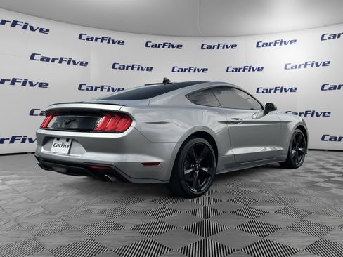 Used 2022 Ford Mustang Premium RWD image 6