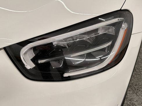 Certified 2021 Mercedes-Benz GLC 300 image 10