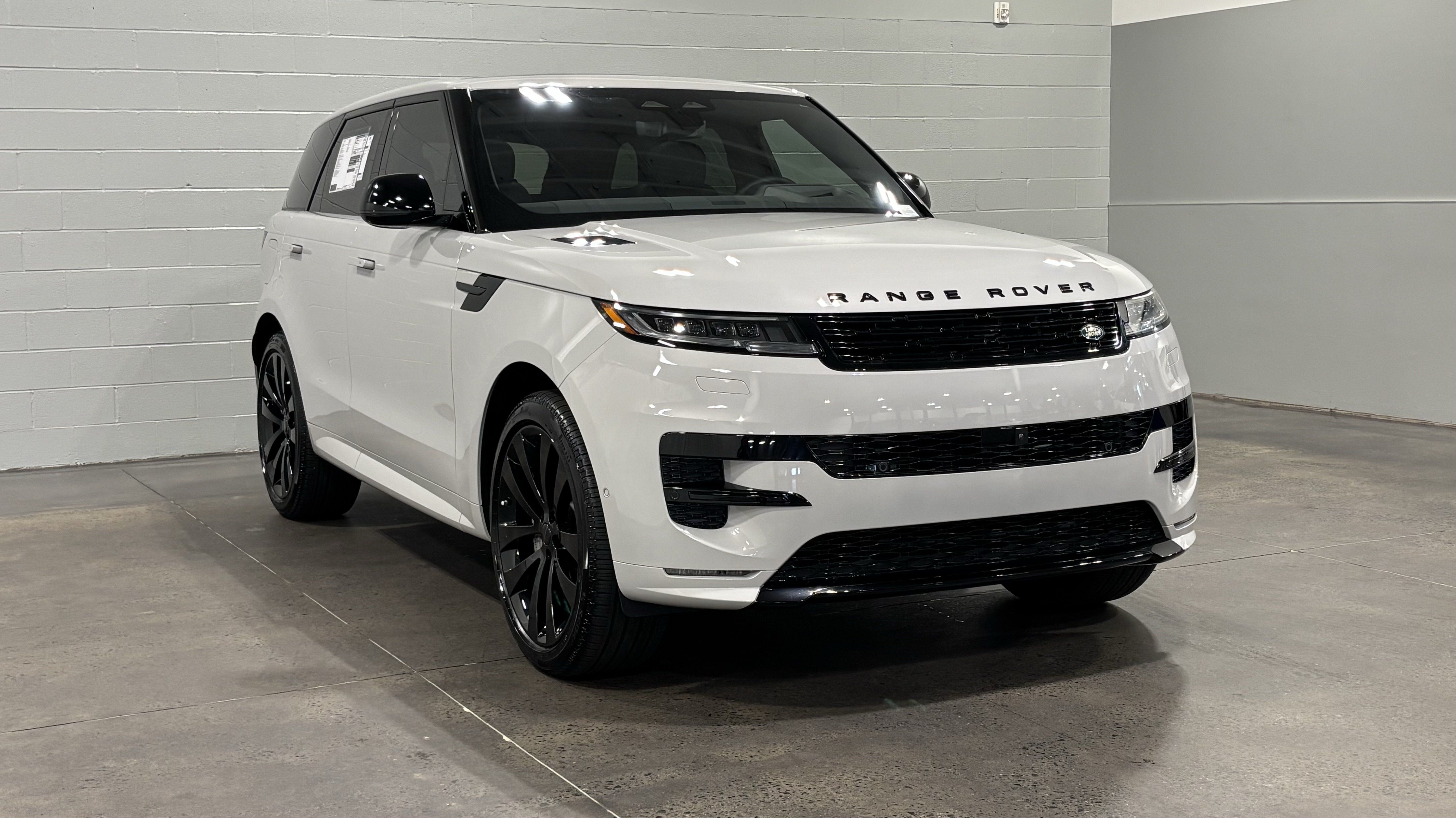 New 2026 Land Rover Range Rover Sport Dynamic SE AWD/4WD image 11