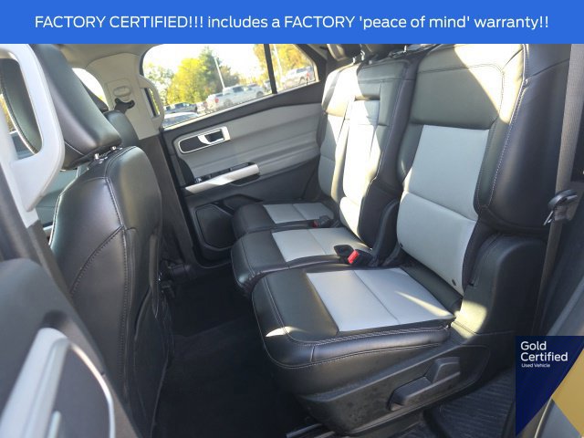 Used 2023 Ford Explorer ST-Line AWD/4WD image 19