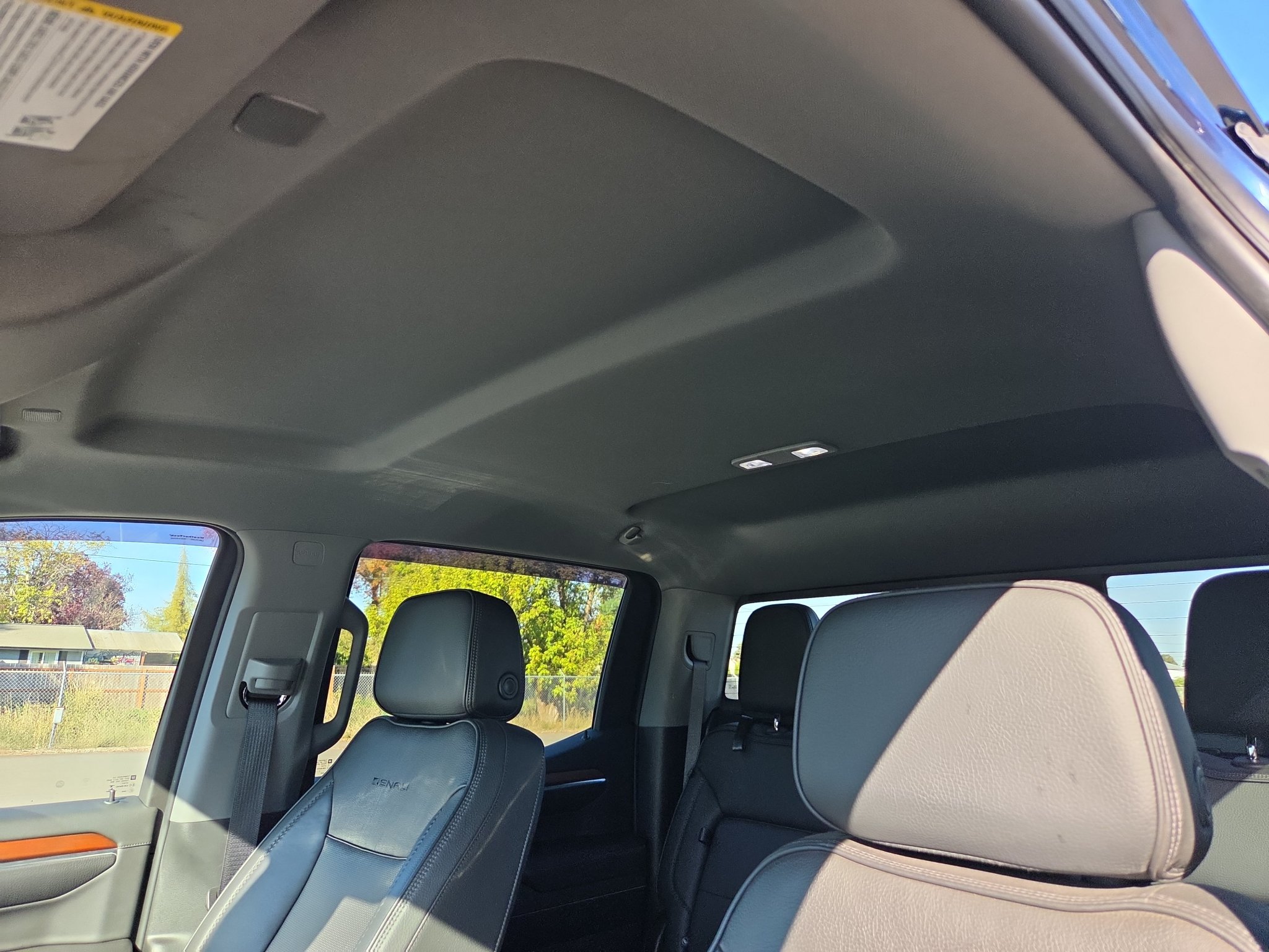 Used 2022 GMC Sierra 1500 Denali w/ Technology Package AWD/4WD image 16