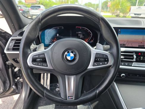Used 2022 BMW 330i Sedan w/ M Sport Package RWD image 32