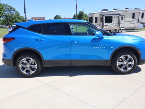 Used 2024 Chevrolet Blazer LT w/ LPO, Floor Liner Package FWD image 5