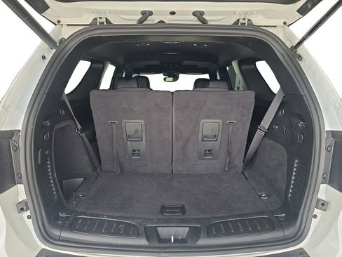 Used 2024 Dodge Durango GT AWD/4WD image 19