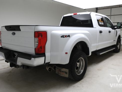 Used 2022 Ford F350 XL w/ STX Appearance Package AWD/4WD image 4