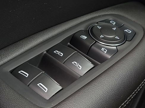 Used 2024 Cadillac XT5 Premium Luxury AWD/4WD image 17