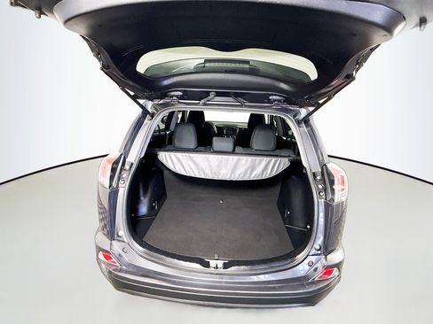 Certified 2018 Toyota RAV4 LE w/ Carpet Mat Package image 22