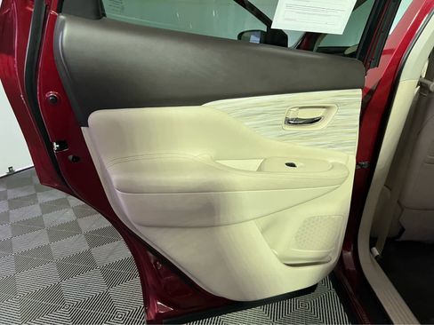 Used 2018 Nissan Murano SL w/ Moonroof Package image 25