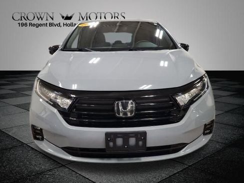 Certified 2024 Honda Odyssey Sport image 8