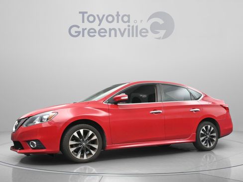 Used 2016 Nissan Sentra SR FWD image 2