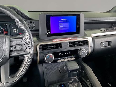 Used 2025 Toyota Tacoma SR5 image 9