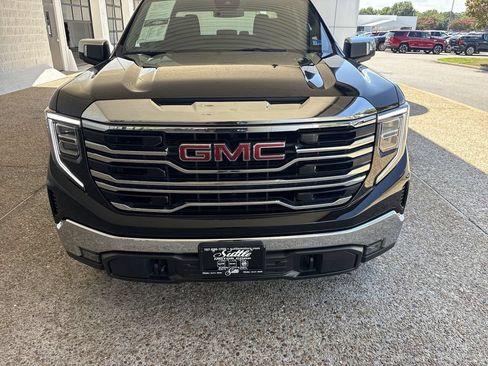 Certified 2025 GMC Sierra 1500 SLT AWD/4WD image 31