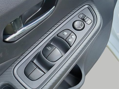 New 2025 Nissan Versa SV w/ Trunk Package image 15