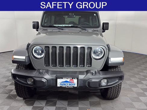 Used 2023 Jeep Wrangler Unlimited Sahara image 4