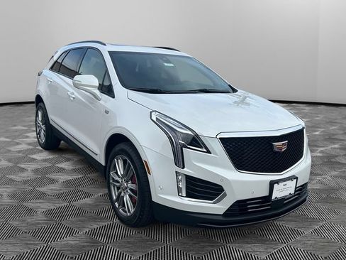 New 2026 Cadillac XT5 Sportv w/ LPO, Floor Liner Package image 7