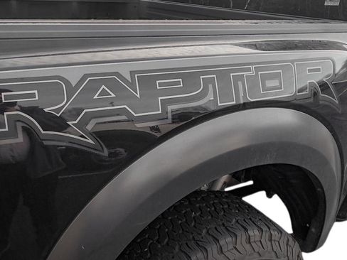 Used 2017 Ford F150 Raptor w/ Equipment Group 802A Luxury image 14