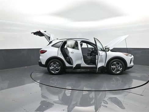 New 2026 Ford Escape ST-Line w/ Tech Pack #1 image 36