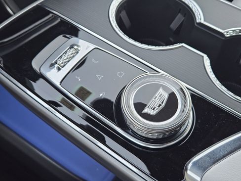 New 2025 Cadillac Lyriq Sport AWD/4WD image 19