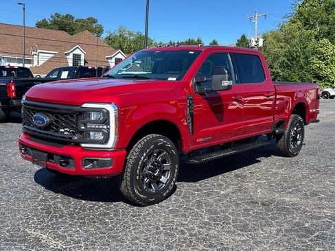 Used 2024 Ford F350 Lariat w/ Sport Appearance Package AWD/4WD image 3